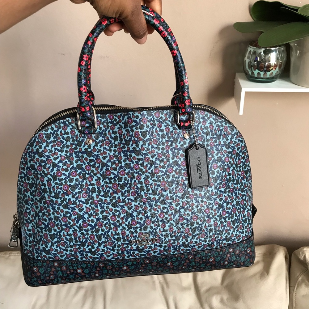 SOLD Coach Sierra Satchel In Ranch Floral Shoulder - Picture 1 of 8